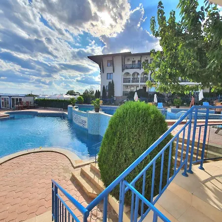 Marina - Vega Village Apartament