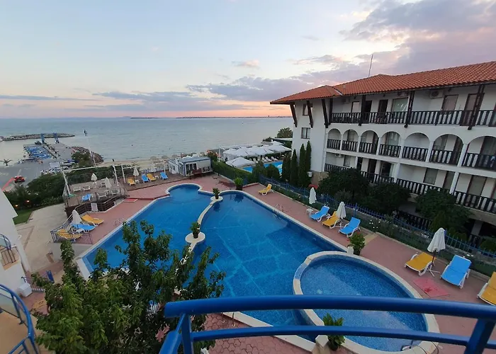 Апартамент Marina - Vega Village